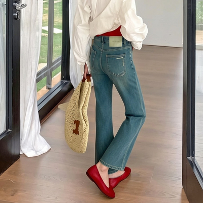 版型超好看的小个子微喇牛仔裤女