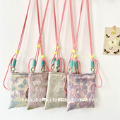 小白兔几 新款 彩色蝴蝶手机袋杂物收纳单肩斜挎包甜美可调节小包