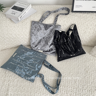 小白兔几 时尚潮流丝绒珠珠大容量单肩包洋气ins帆布包女士购物袋