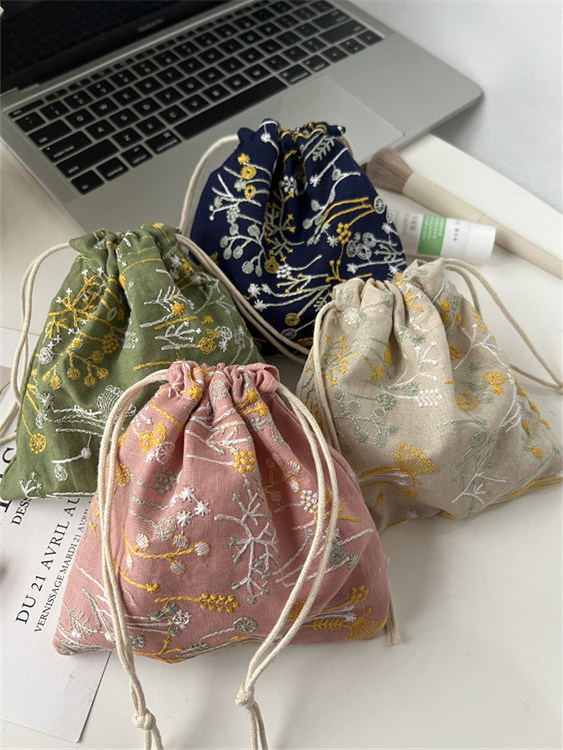 小白兔几刺绣满天星棉麻布艺收纳袋日系化妆品杂物整理袋抽绳束口,收纳整理,其他收纳袋,淘宝优惠券,粉丝福利购,淘宝优惠卷