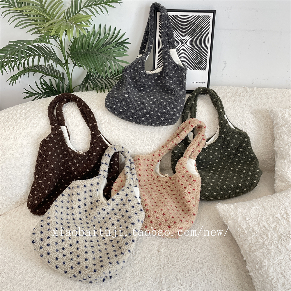 小白兔几秋冬新款女包2025爱心羊羔毛绒托特包女单肩包手提背心包