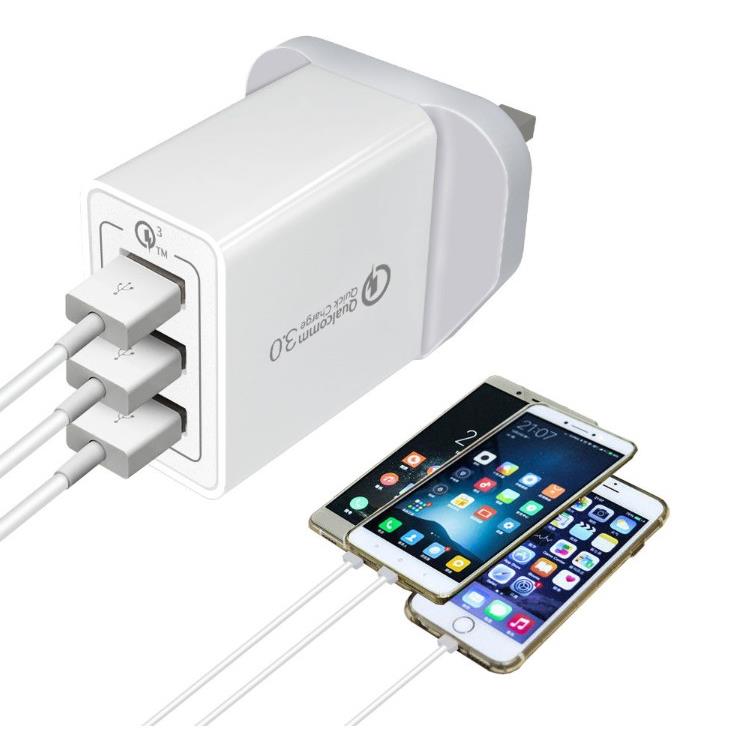 港版大三角火牛 新马泰三口英规qc3.0手机快充 3USB快速充电器