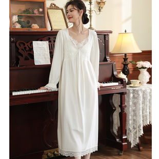 法式宫廷睡衣女2026春秋纯棉绣花宽松大码长睡裙高级家居服带胸垫