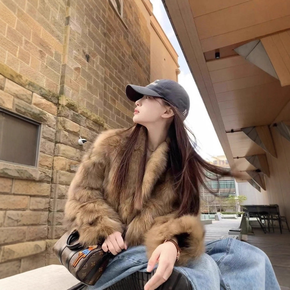 新款秋冬棕色美式短款环保皮草时尚慵懒风上衣