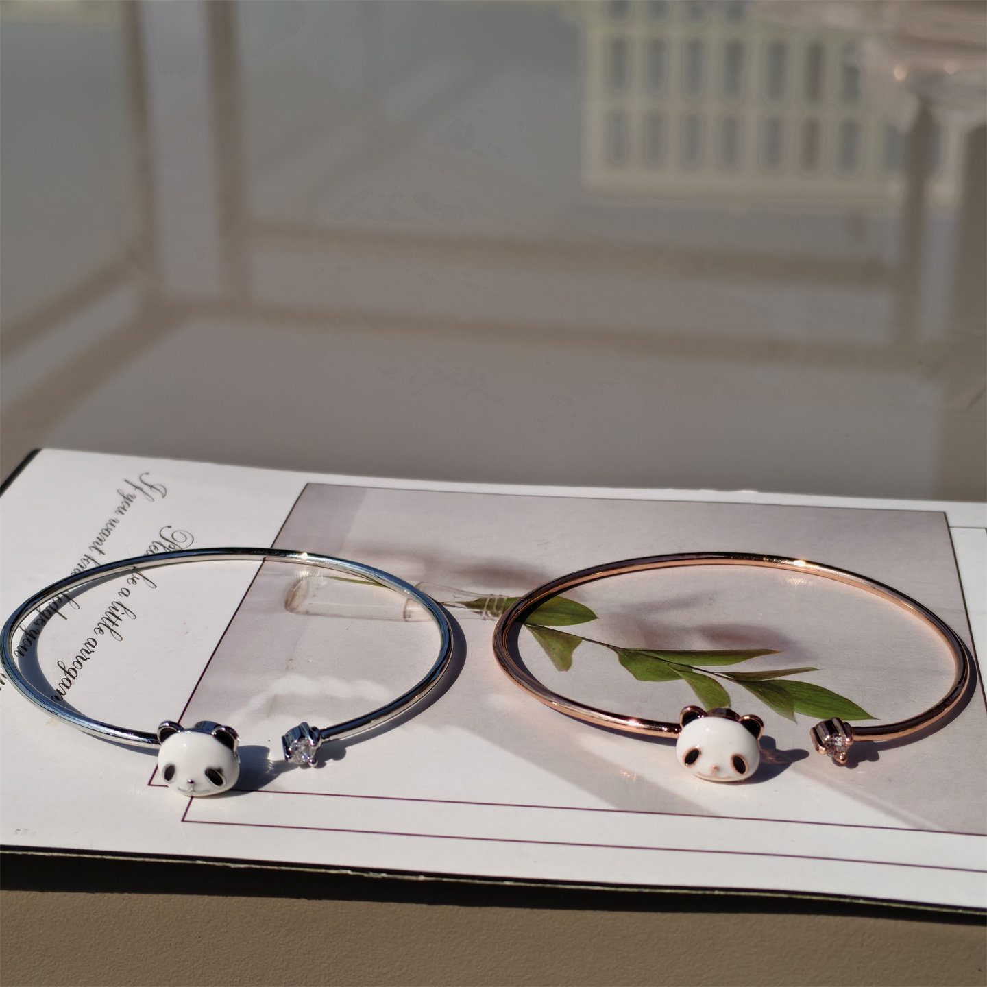 创意可爱熊猫造型开口熊猫旋转手镯女金属百搭时尚手环饰品女手环