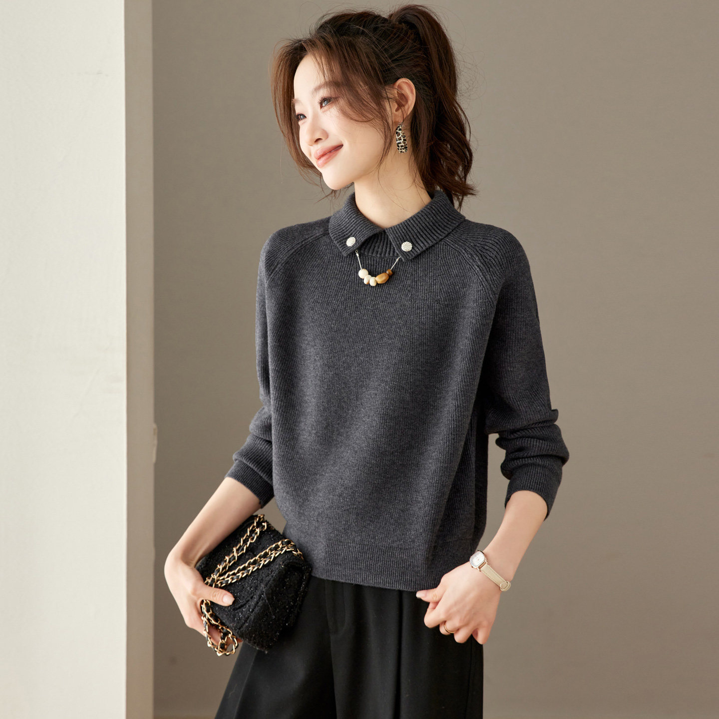 复古翻领毛衣女秋冬宽松显瘦内搭高级感超好看减龄娃娃领针织上衣