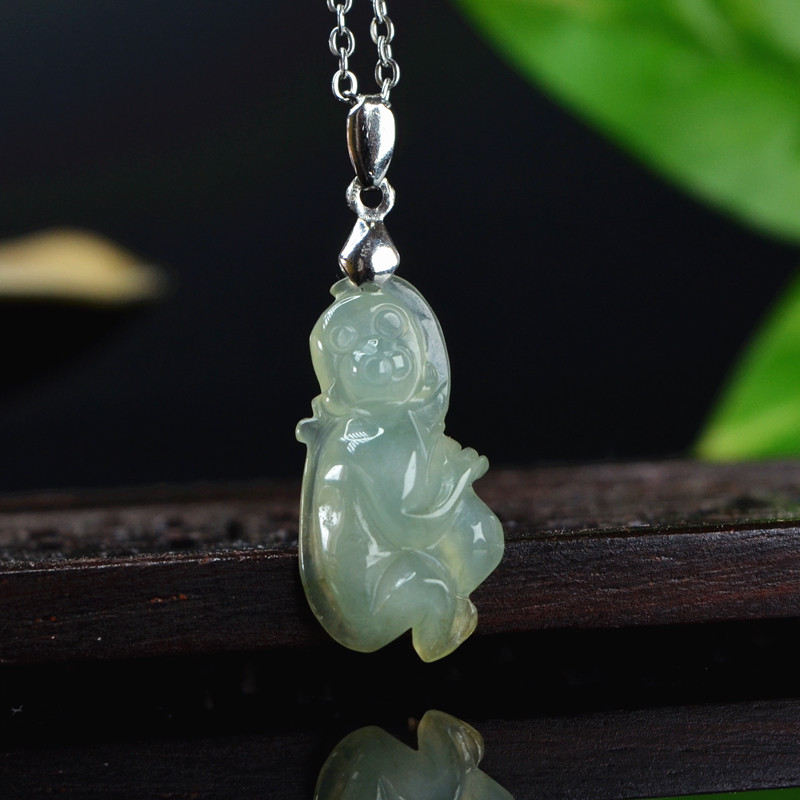 天然翡翠猴子挂件A货缅甸玉猴吊坠十二生肖男女生日礼物项链玉坠