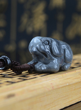 乌鸡种天然a货翡翠狗挂件A货缅甸玉狗吊坠立体生肖小狗玉佩22425