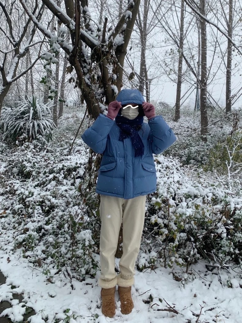 宋智雅同款韩国2024冬季新款设计师品牌连帽羽绒服外套女