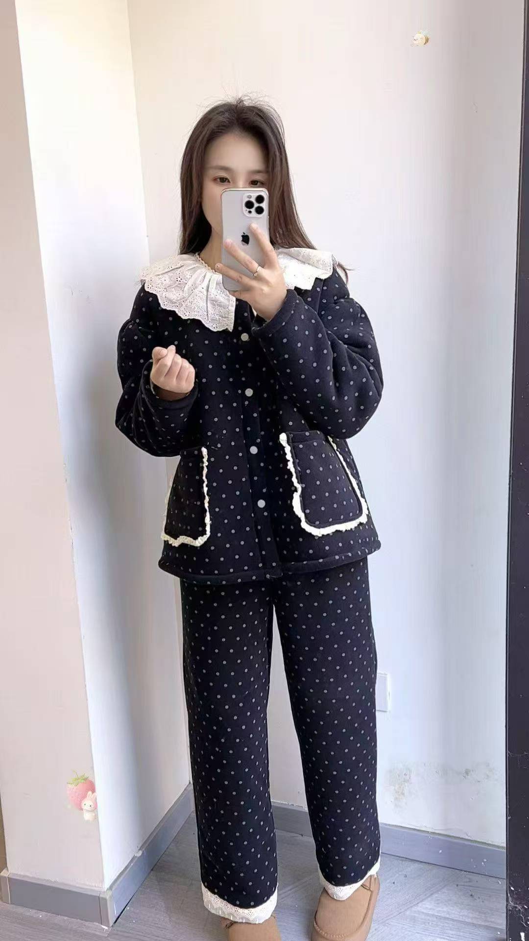 冬季睡衣女士加厚高级感三层夹棉娃娃领珊瑚绒家居服套装可外穿