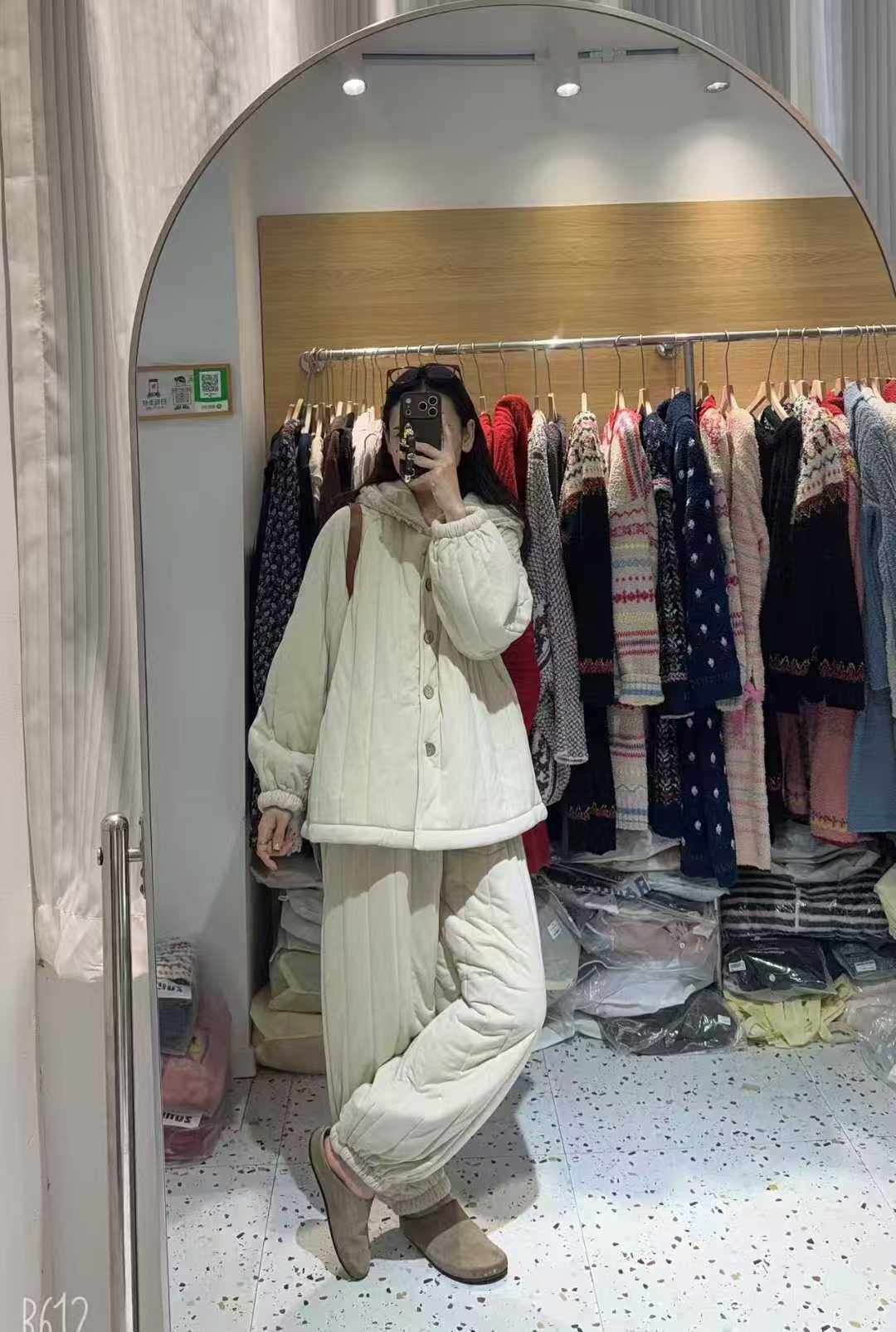 族马士女三层夹棉袄秋冬季保暖加绒加厚黑色休闲连帽家居服套装