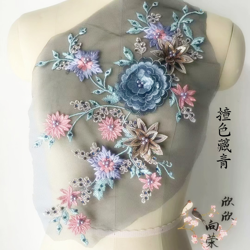 撞色钉珠烫钻立体花朵礼服童装演