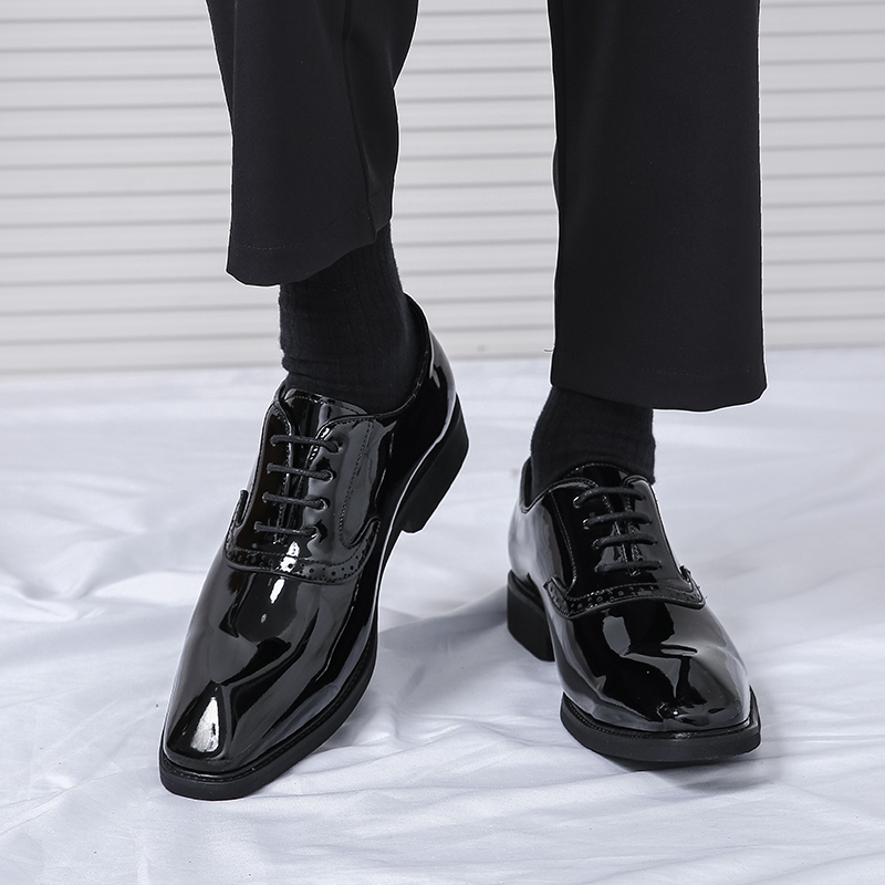 布洛克皮鞋男士英伦风商务正装休闲漆皮亮面系带方头结婚新郎男鞋