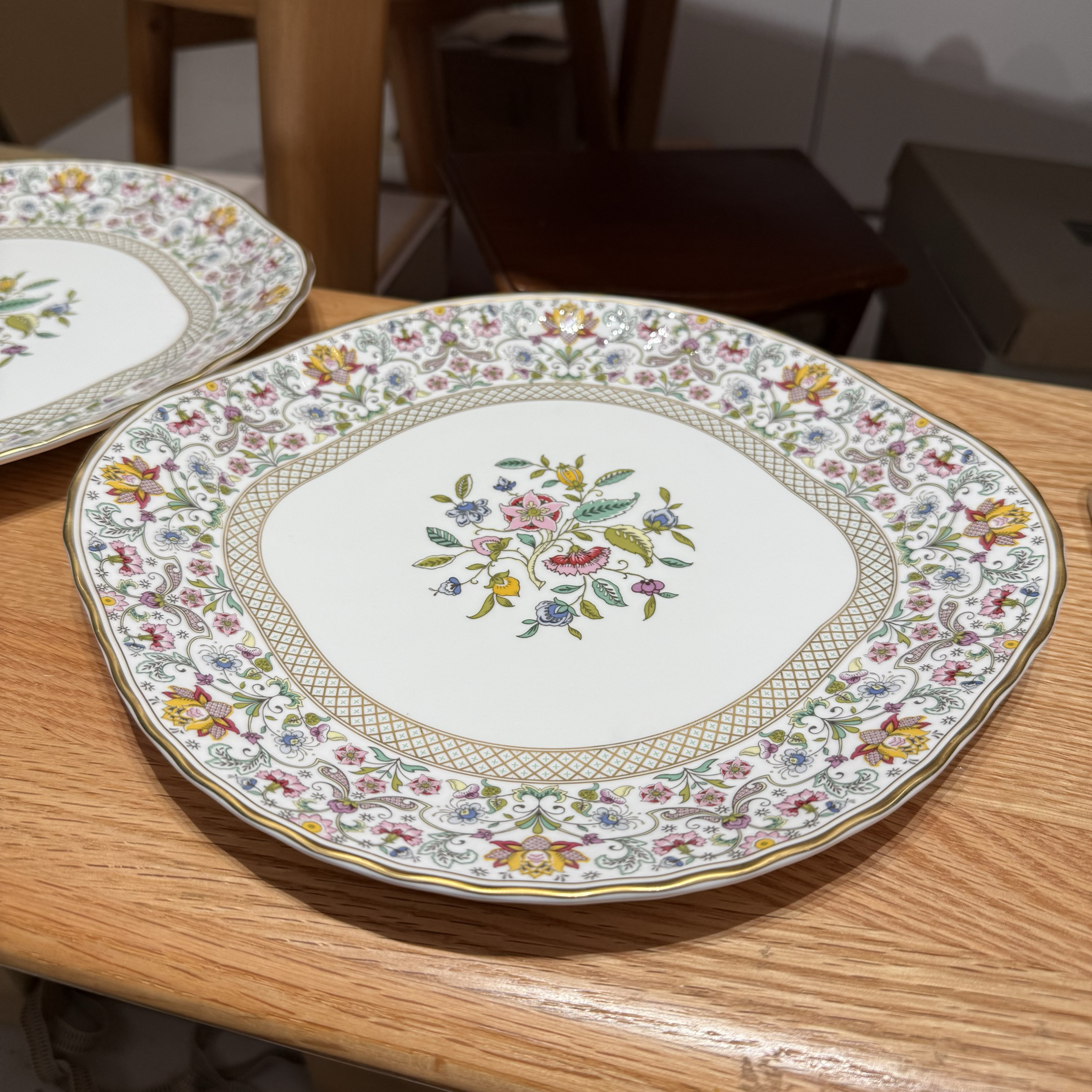 英国明顿Minton哈顿庄园系列稀有色双耳蛋糕盘 餐盘