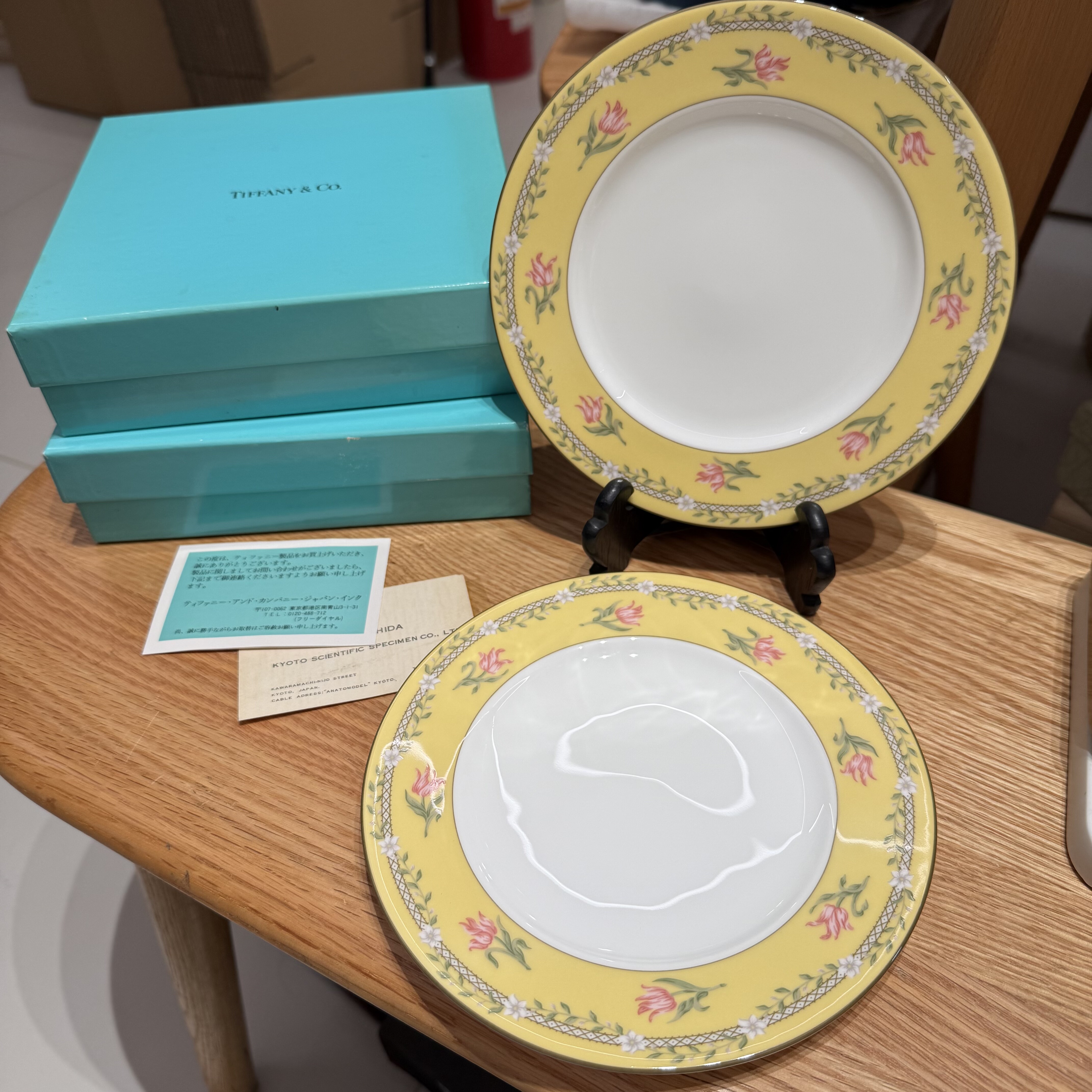 法国蒂芙尼Tiffany&Co Pink Tulip粉色郁金香点心盘18cm两片 保真