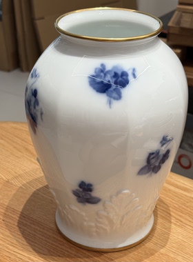 日本大仓陶园OKURA岡染手绘青花浮雕描金花瓶 27cm 近全新 保真