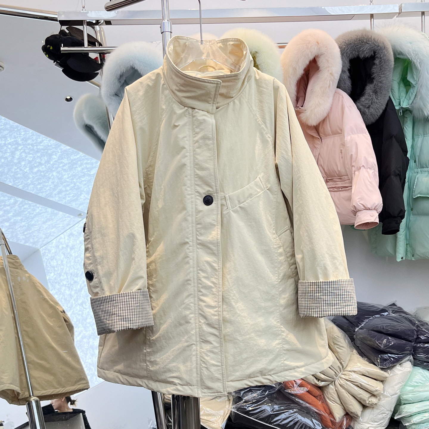 新国标90白鸭绒女士英伦风宽松中长款羽绒服立领文艺复古风衣外套