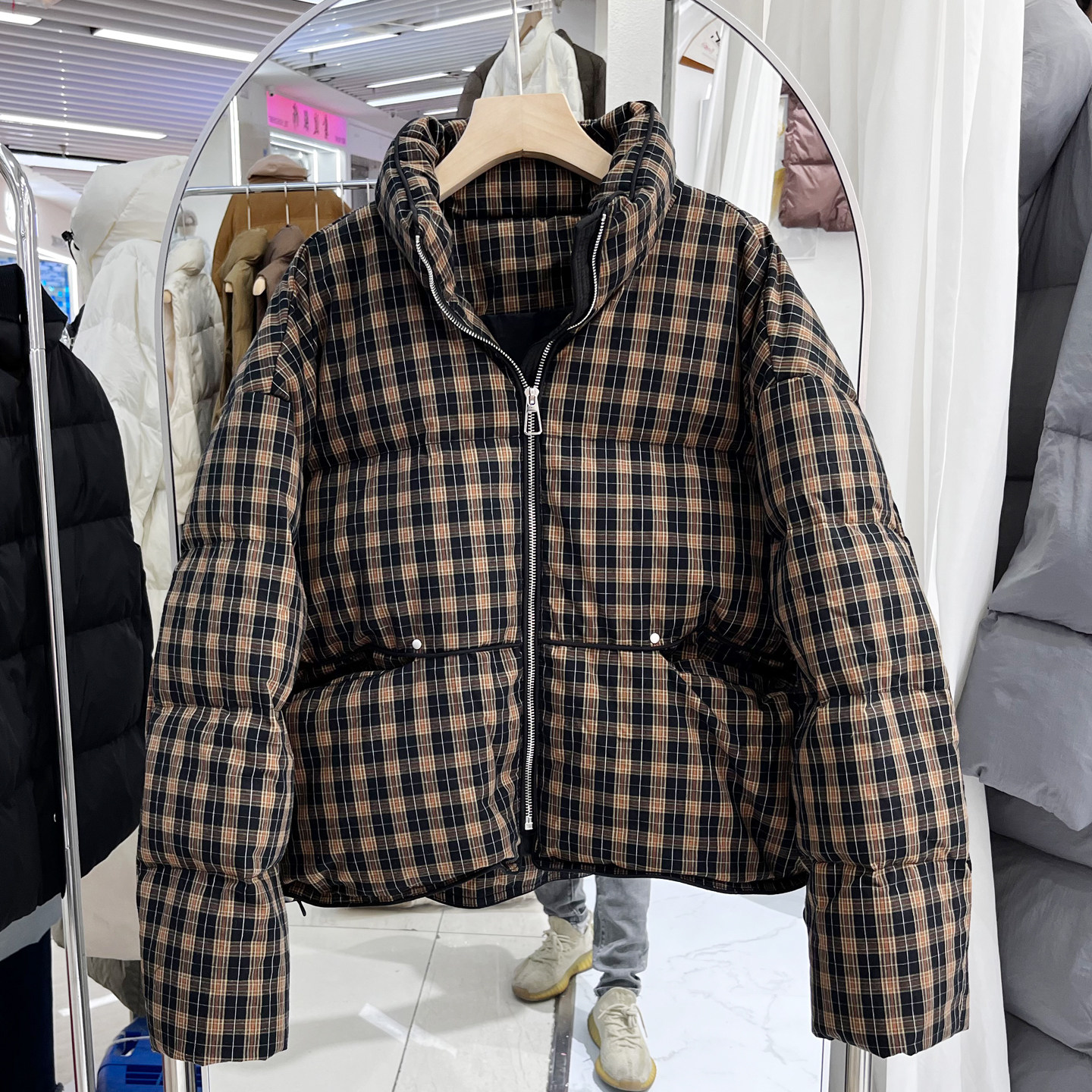 2025冬装新款复古格子立领羽绒服女短款宽松加厚小个子面包服外套,女装/女士精品,羽绒服,淘宝优惠券,粉丝福利购,淘宝优惠卷