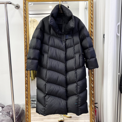 2025冬装加厚女新国标90白鸭绒长款过膝高级泡芙感气质显瘦羽绒服