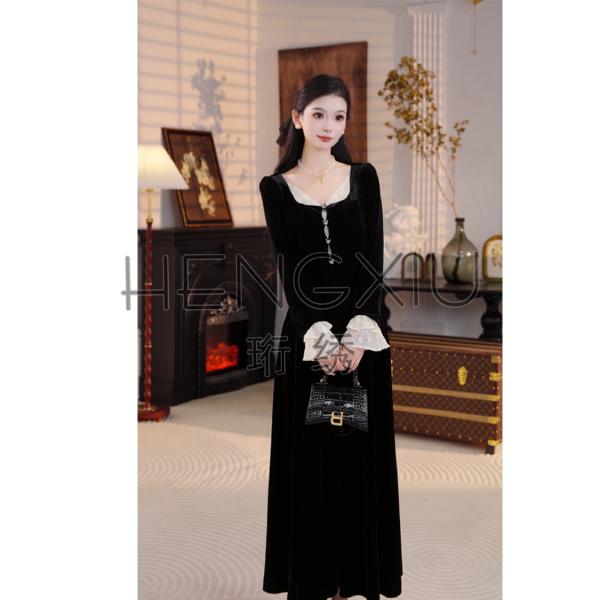 【爆米花粉丝专享珩绣2025玫瑰庄园宫廷蕾丝撞色丝绒连衣裙X-3115