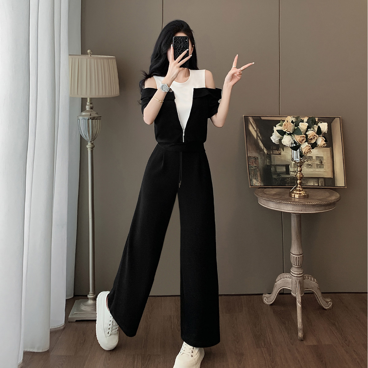 韩系穿搭一整套女夏季新款高级感减龄黑白拼接短袖阔腿裤两件套潮