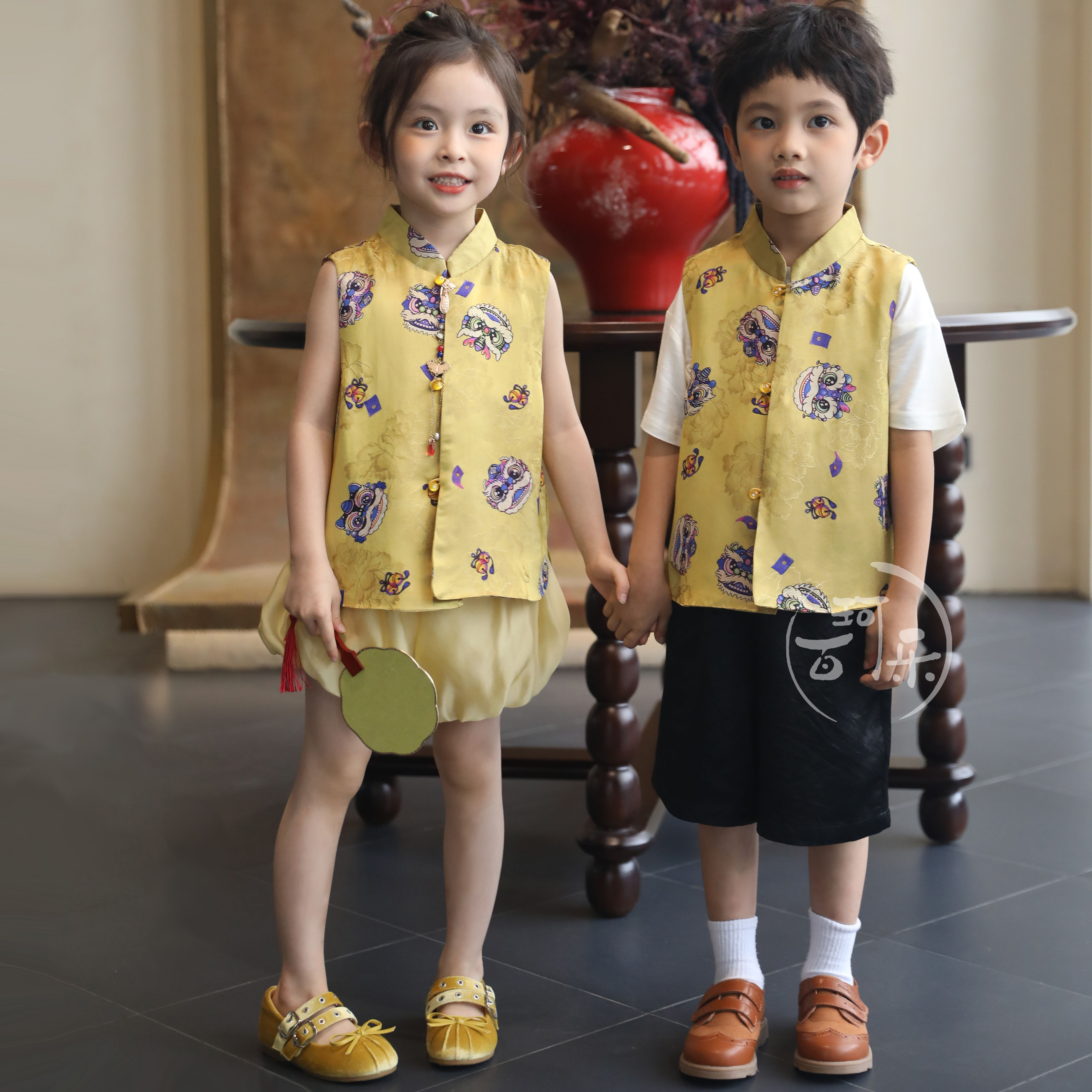 2025新款新中式儿童国风唐装马甲