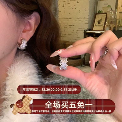 轻奢爆闪精致满钻C型耳圈