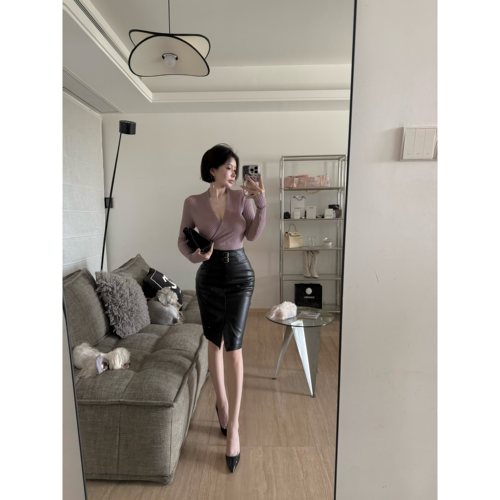 中古皮扣拼哑光皮包臀高腰半裙
