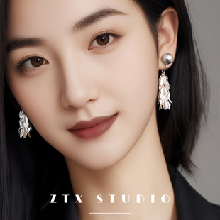 樹(shù)葉流蘇耳夾無(wú)耳洞女新款 ZTX 耳飾小眾高級(jí)感珍珠耳環(huán)無(wú)痛蚊香盤(pán)