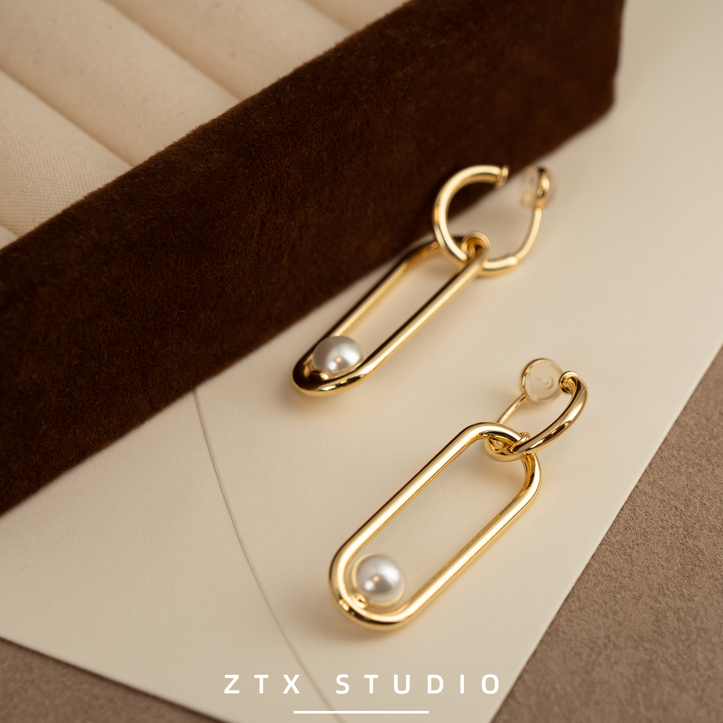 高智感极简百搭气质耳饰