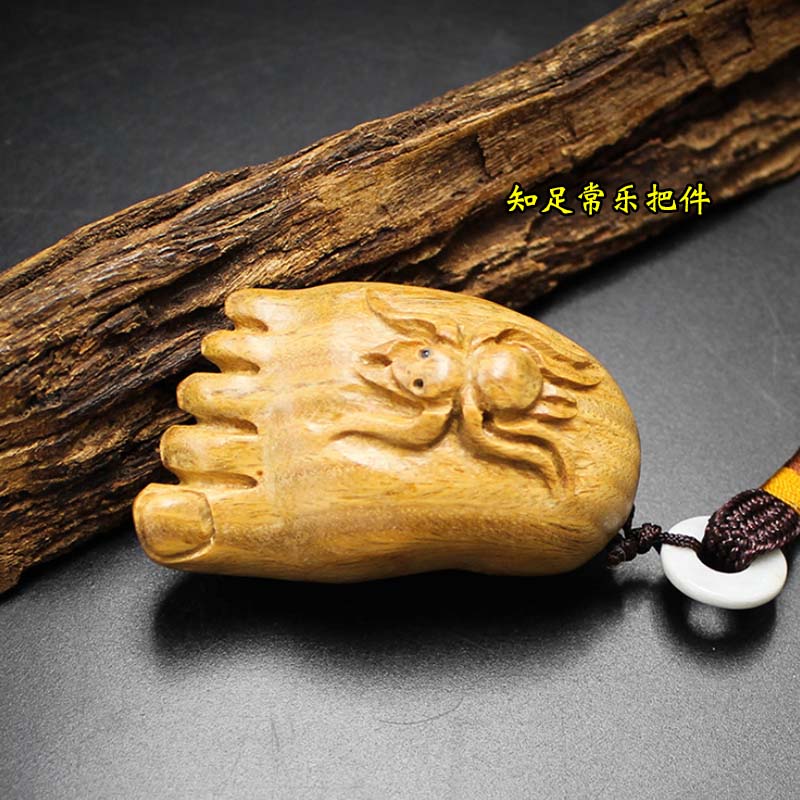 纯天然绿檀木佛足车挂手工精品知足常乐挂件包包挂件檀香木手把件