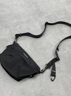 轻便斜挎手机包街潮男女单肩便携小包旅行休闲装护照手机袋尼龙布