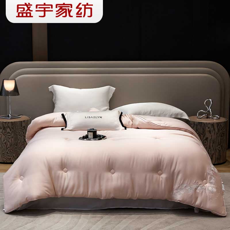 盛宇家纺 2025秋冬新品 云柔蚕蛹牛奶蛋白冬被芯220*240 玉色