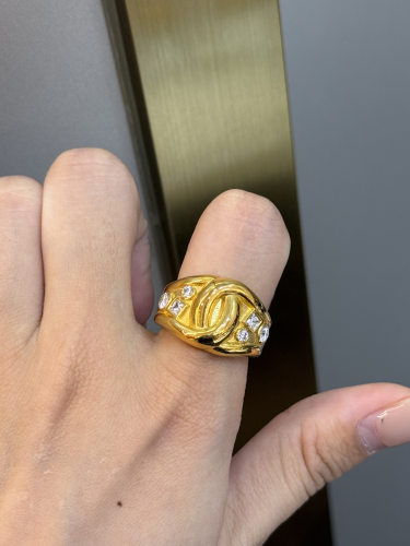 足金黄金镶嵌戒指送女友礼物
