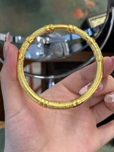 足金黄金纹路节节手镯送女友礼物