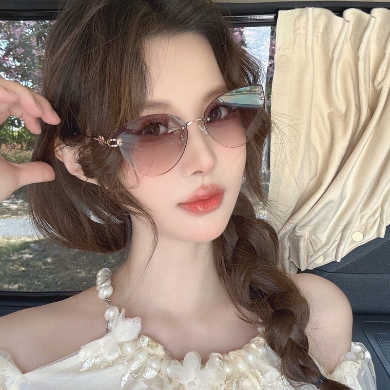 2025新款金属无框墨镜女 高级感复古时尚百搭椭圆框太阳眼镜58143