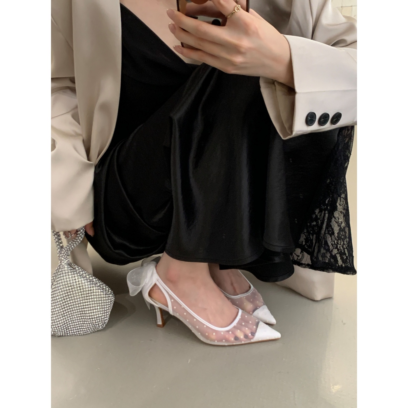 2026春夏季法式白色网纱婚鞋女新娘鞋蕾丝尖头细高跟浅口单鞋凉鞋