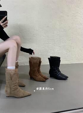 韩版复古蕾丝中筒靴堆堆靴女秋冬新款尖头坡跟短筒靴百搭法式女靴