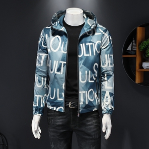 2026男装春季新款印花连帽夹克外套假模图 9918 P140，男装夹克，电商D217