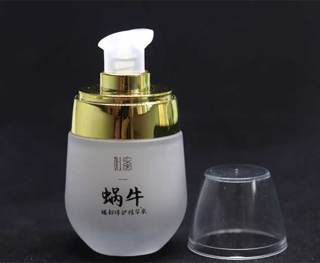 去顽固眼袋黑眼圈脂肪粒提拉紧致