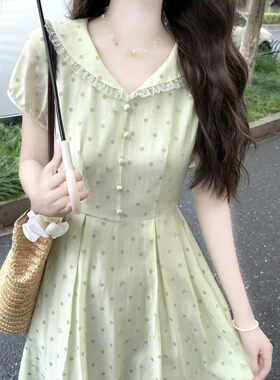 绿色娃娃领连衣裙夏季2026新款森系收腰气质初中生女大童绝美裙子