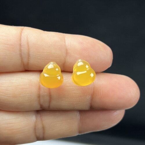 天然玉石精品珠宝缅料冰黄黄龙玉葫芦耳钉新款气质高级复古送礼