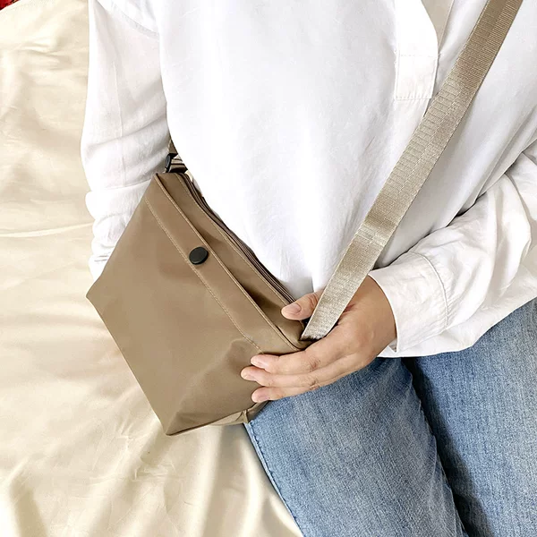 Товары от 左佐er包袋