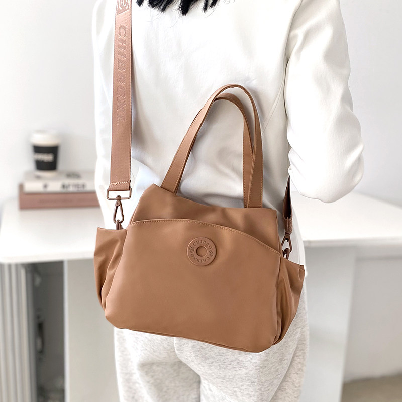 手提包包女中年妈妈包时尚大容量休闲尼龙防水通勤手拎包单肩挎包,箱包皮具/热销女包/男包,通用款女包,淘宝优惠券,粉丝福利购,淘宝优惠卷