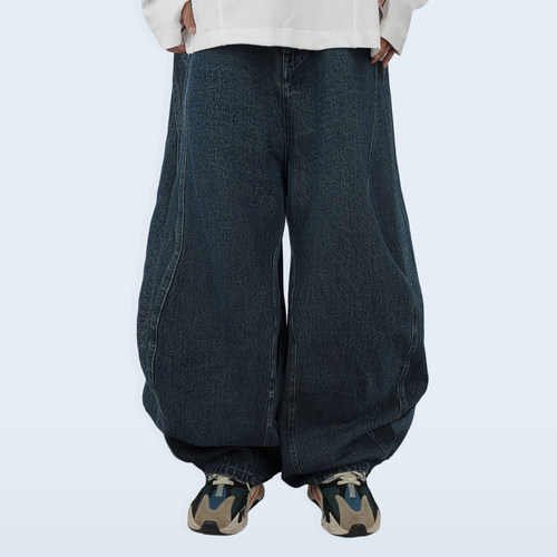 「虫茧」版型设计宽松牛仔裤