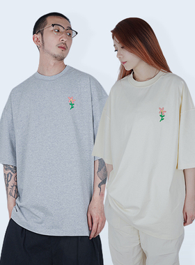 STREAMLET.CHEN:索罗娜T恤 3D立体中空刺绣反缝线工艺宽松短袖Tee