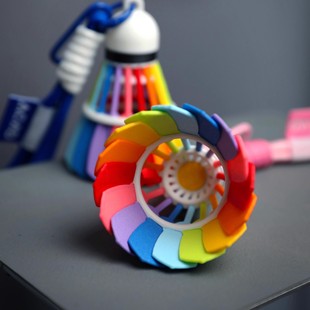 小红书同款创意彩虹羽毛球挂件饰品高颜值书包挂件装饰礼物钥匙扣