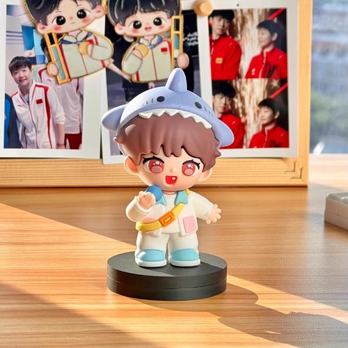 莎头周边王楚钦Q版手办摆件