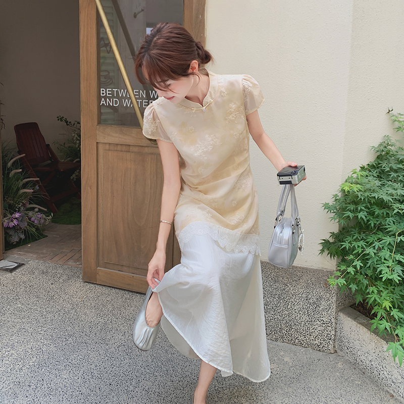 米杏色蕾丝拼接刺绣旗袍连衣裙女夏国风新中式温柔甜美假两件长裙