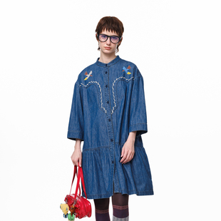 MOVEUP幻走2025秋季 .FUN系列纯棉圆领口袋绣花牛仔连衣裙 新款